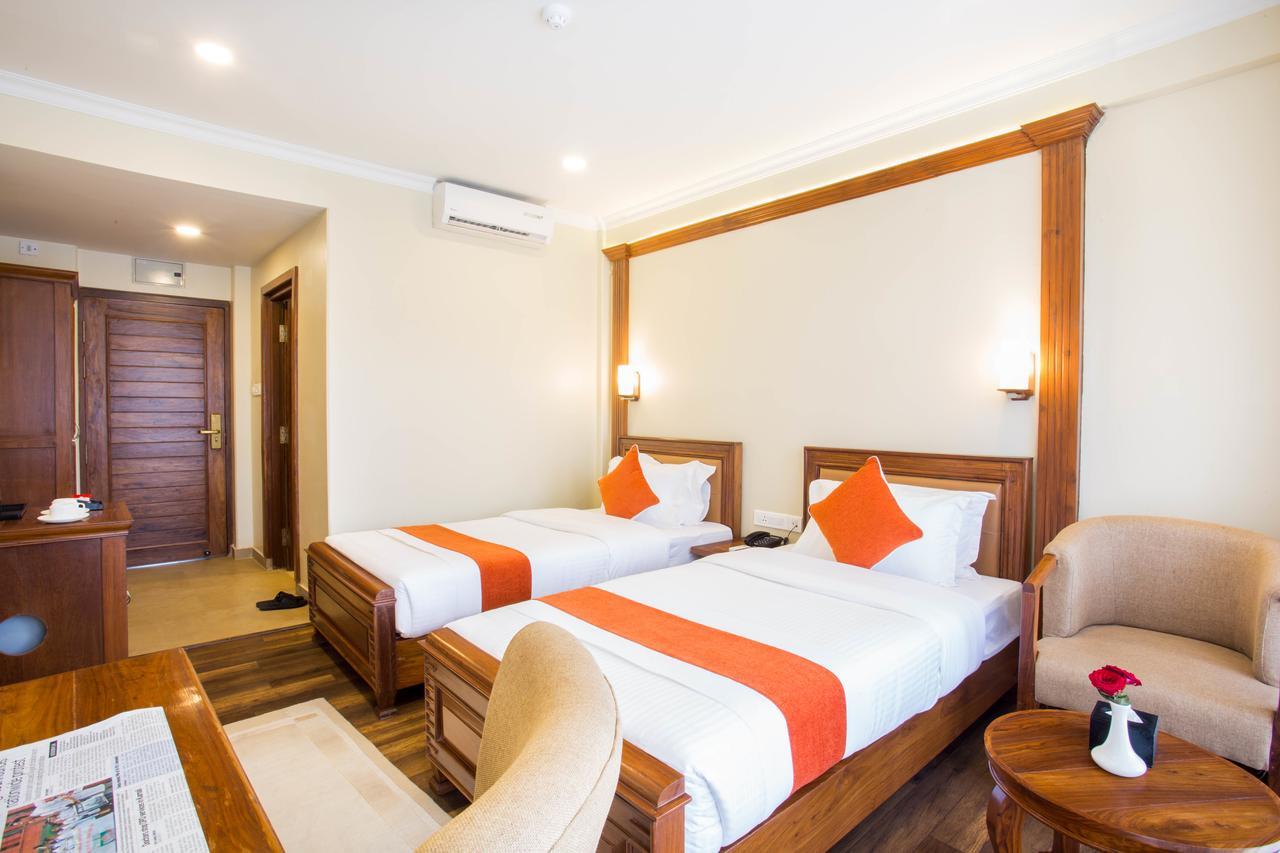 Hotel Portland Pokhara Eksteriør billede