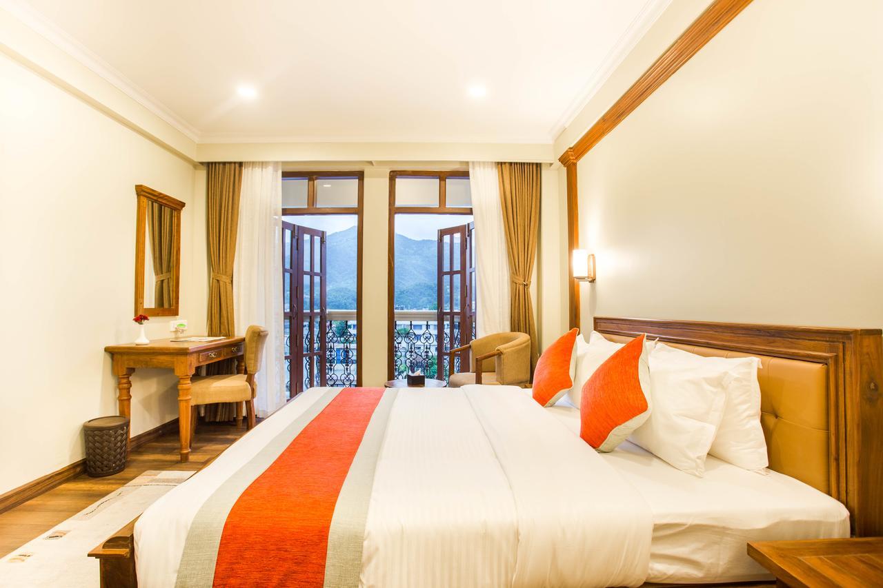 Hotel Portland Pokhara Eksteriør billede