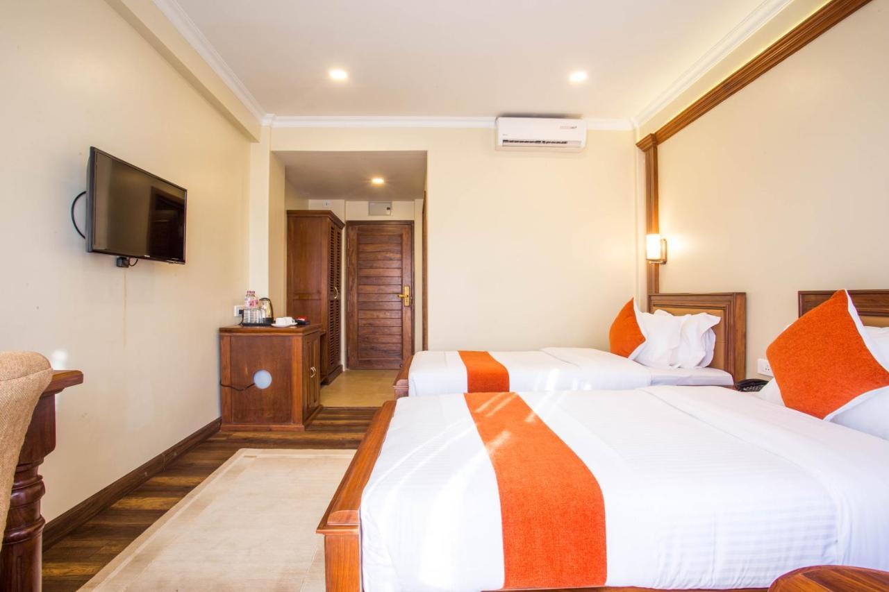 Hotel Portland Pokhara Eksteriør billede