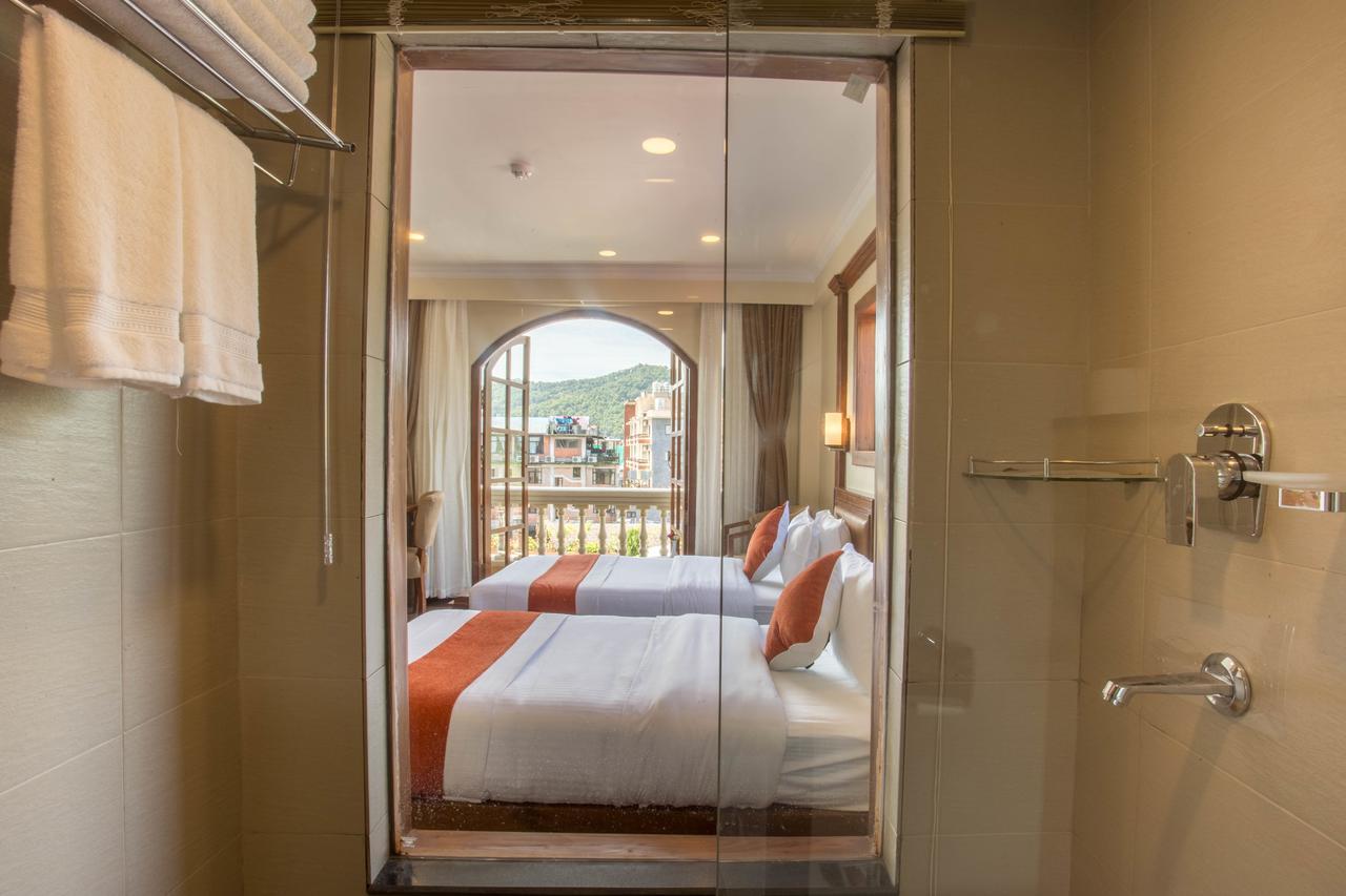 Hotel Portland Pokhara Eksteriør billede