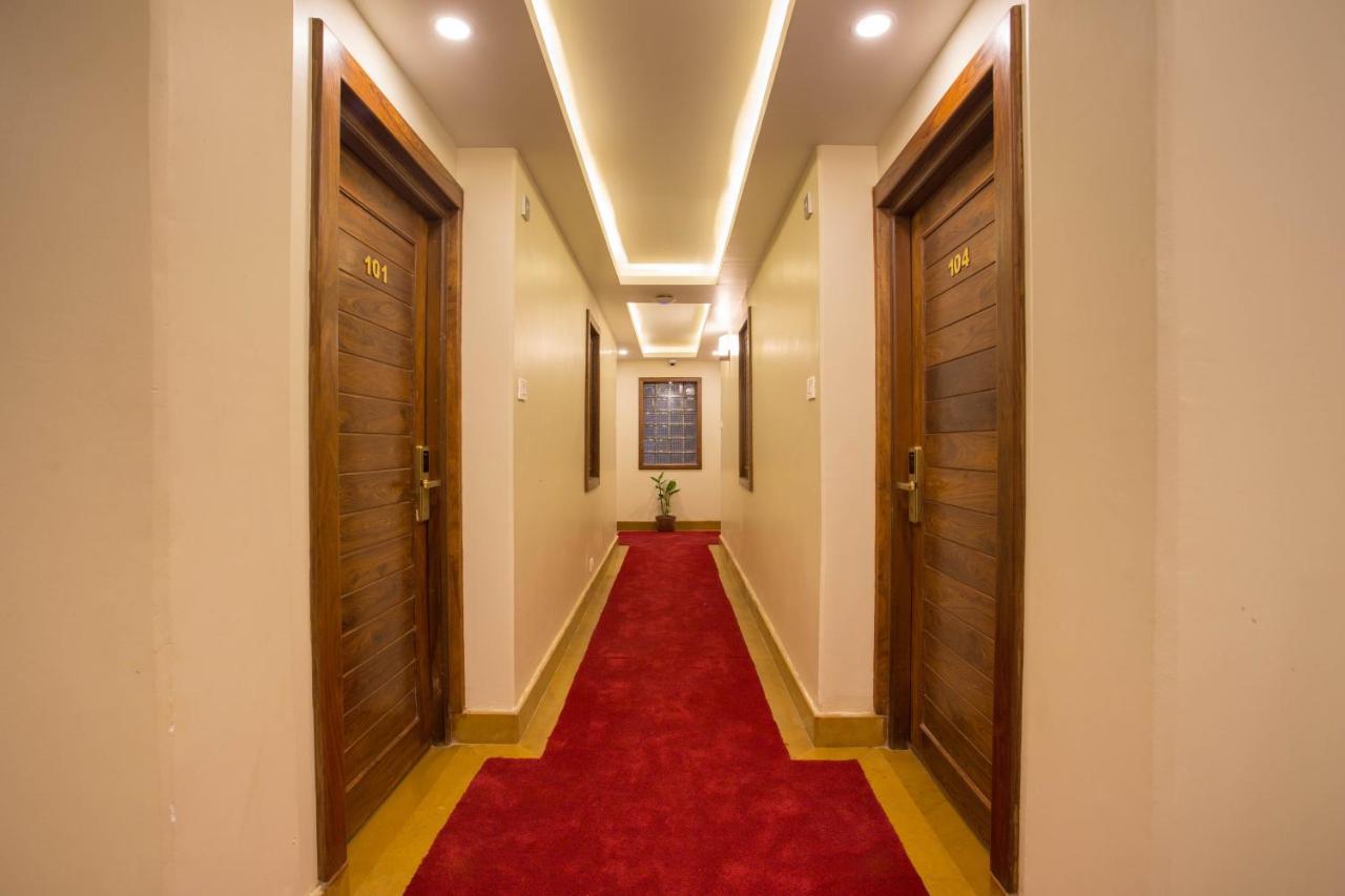Hotel Portland Pokhara Eksteriør billede